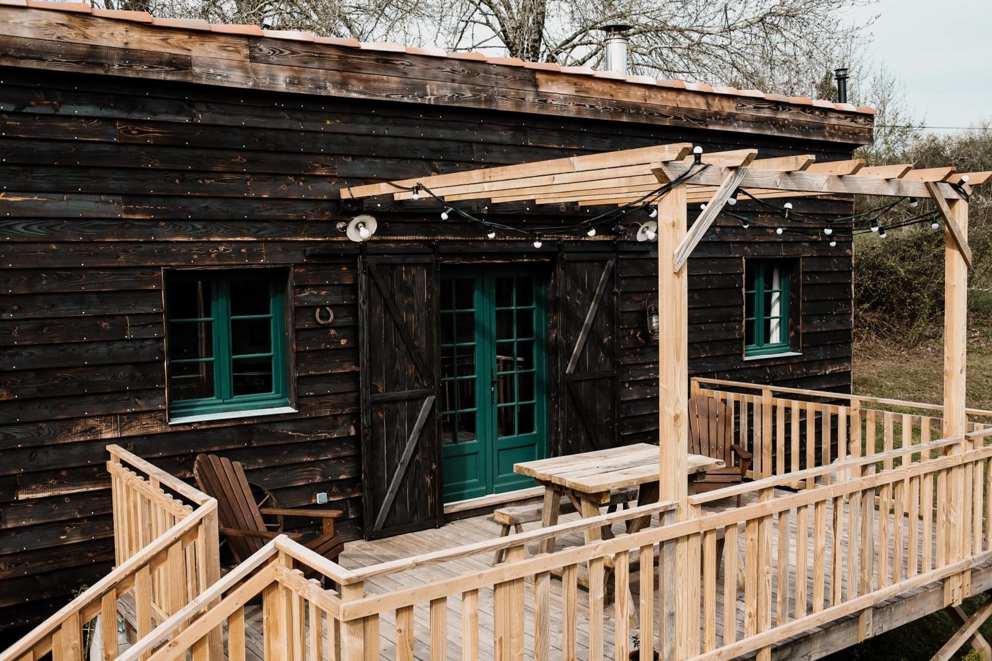 La Ferme Du Pont De Maumy, Cabane Au Bord De L'Etang Et Bain Nordique Busserolles Exterior photo